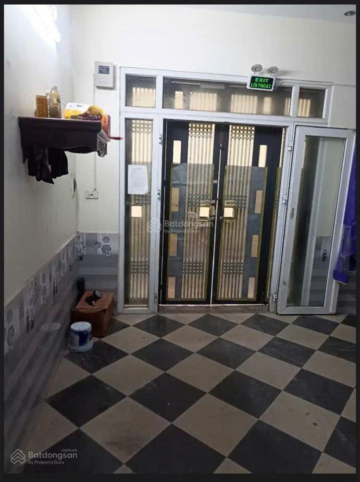 (rẻ  hiếm chỉ 177 tr/m2). bán nhà ngõ 195 trần cung  sổ 48m2  6 tầng mt 5,5m giá 8,5 tỷ  8pn