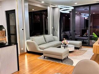 Bán gấp căn hộ chung cư cao cấp Phố Lạc Long Quân – 70m2 ( 2PN) và 3PN ( 89m2)