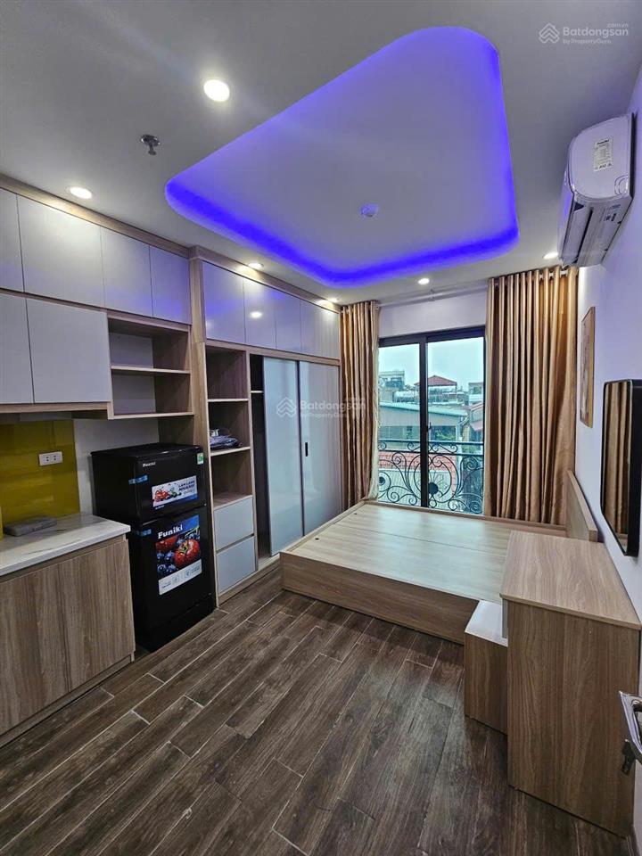 Nhà mình còn phòng cho thuê tại 442 âu cơ  full đồ  có ban công  chỉ 4,3 triệu/th  có thang máy