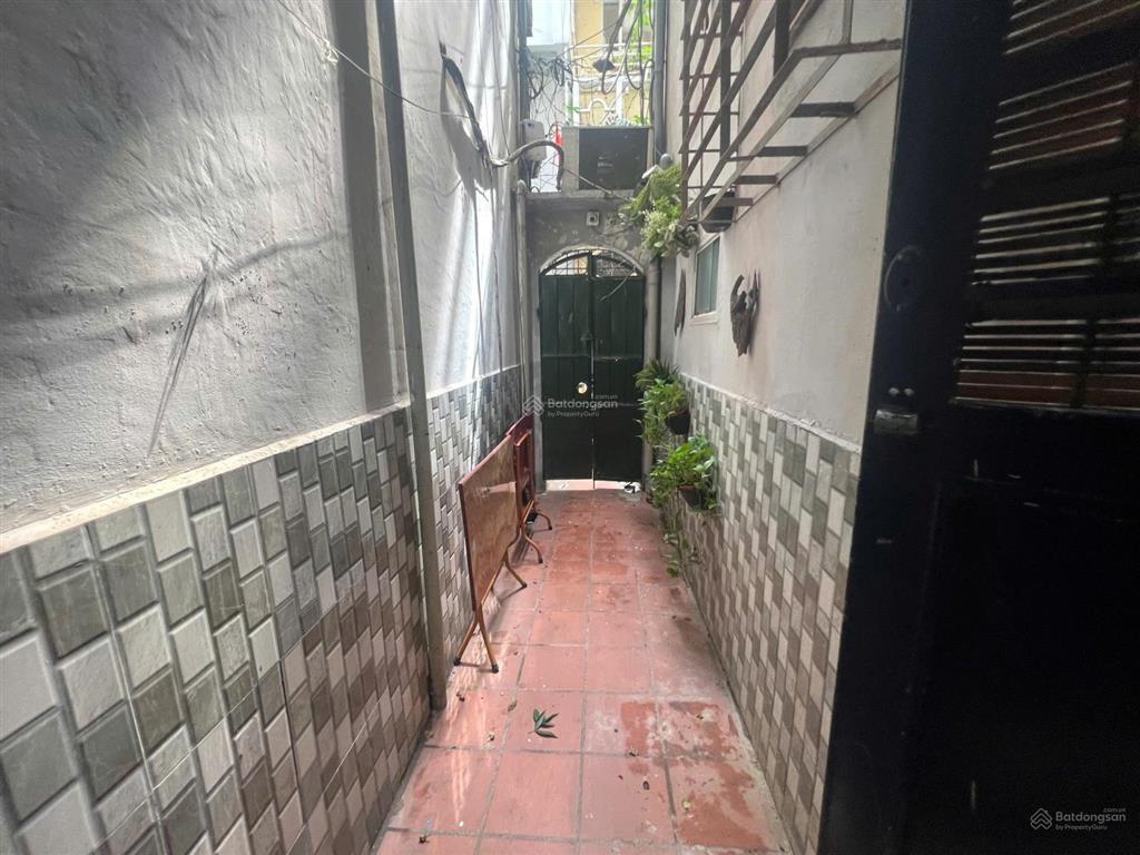 Cho thuê nhà 45 m2 x 5 tầng mặt ngõ túc mạc  phố trần hưng đạo  hà nội   0968 826 ***