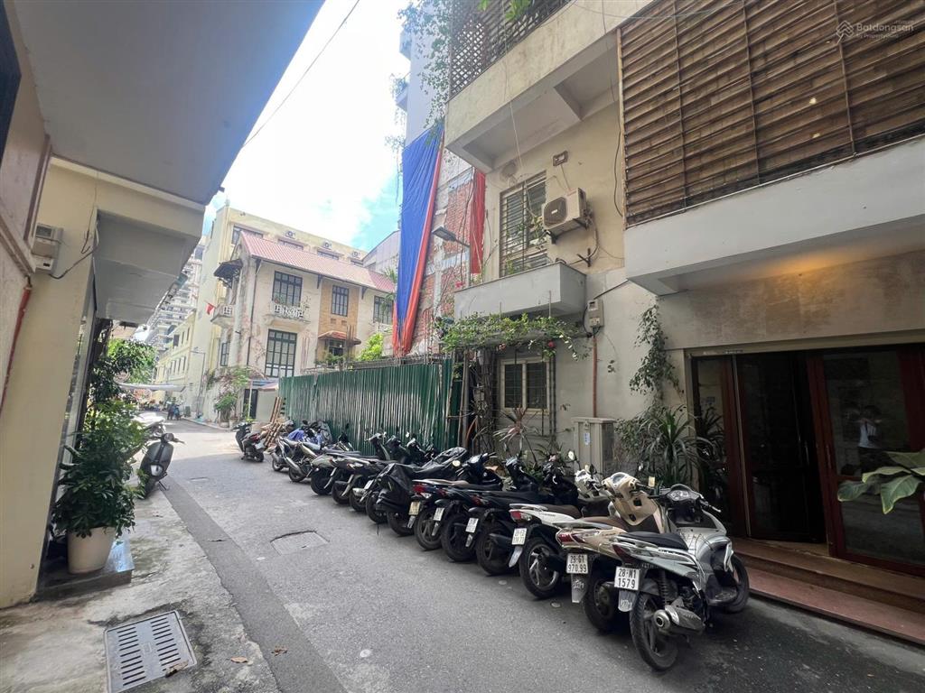 Cho thuê nhà 45 m2 x 5 tầng mặt ngõ túc mạc  phố trần hưng đạo  hà nội   0968 826 ***
