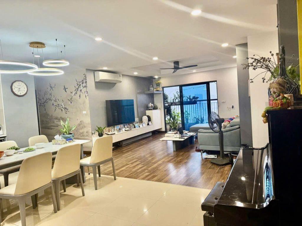 Bán chung cư thuộc Khu đô thị Ciputra – 100m2 – Căn góc 3PN – chỉ 8,5 tỷ.