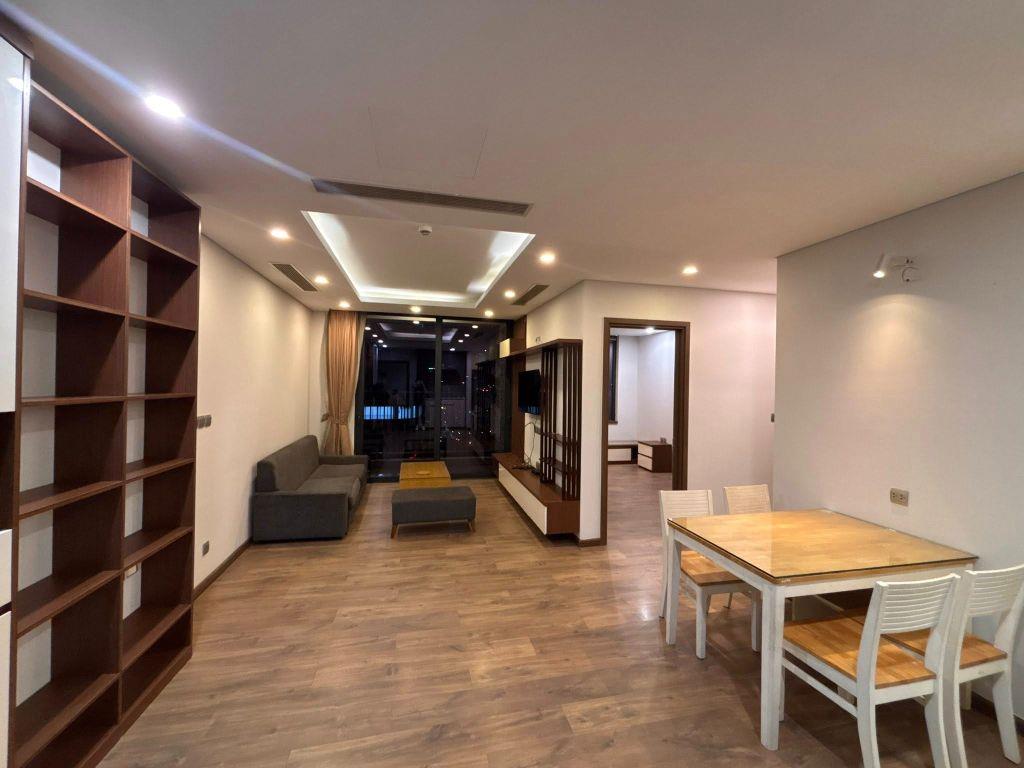 Bán gấp căn hộ 2PN tại chung cư Thái Hà Contrexim đường Phạm Văn Đồng.