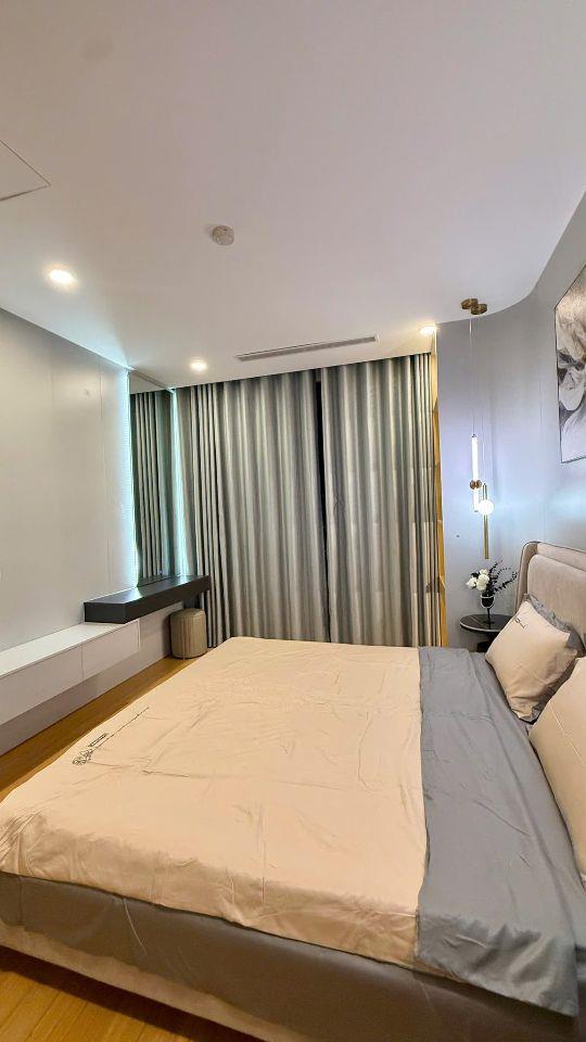 Bán căn hộ 2 phòng ngủ khu đô thị thành phố giao lưu – 74m2 – Giá sốc 5,8 tỷ.