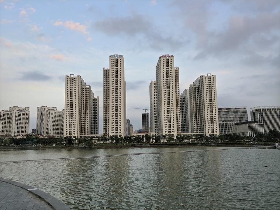 Chính chủ bán căn hộ cao cấp Khu thành phố giao lưu đường Phạm Văn Đồng.