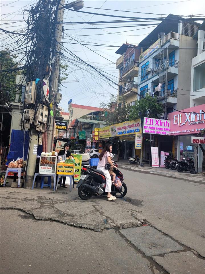 Cần bán lô đất trong khu dân cư thôn hậu dưỡng, gần khu cn thăng long