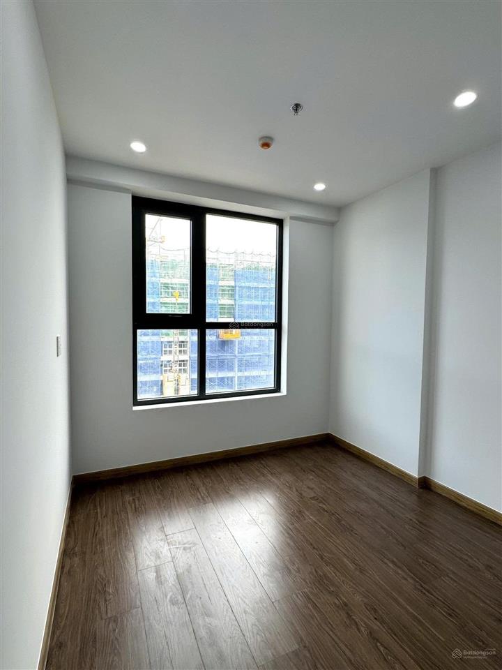 Nổi bật bcons green topaz gần metro, làng đại học, 2 pn 2 wc view sg có rõ ràng thuê 10tr/tháng