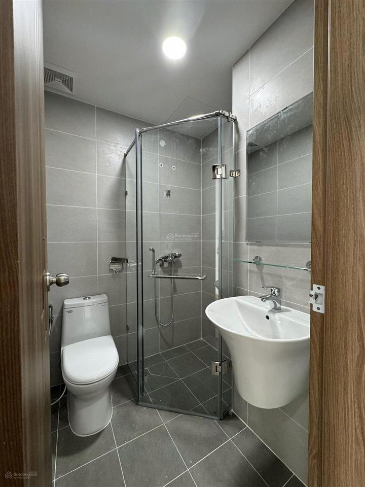 Nổi bật bcons green topaz gần metro, làng đại học, 2 pn 2 wc view sg có rõ ràng thuê 10tr/tháng