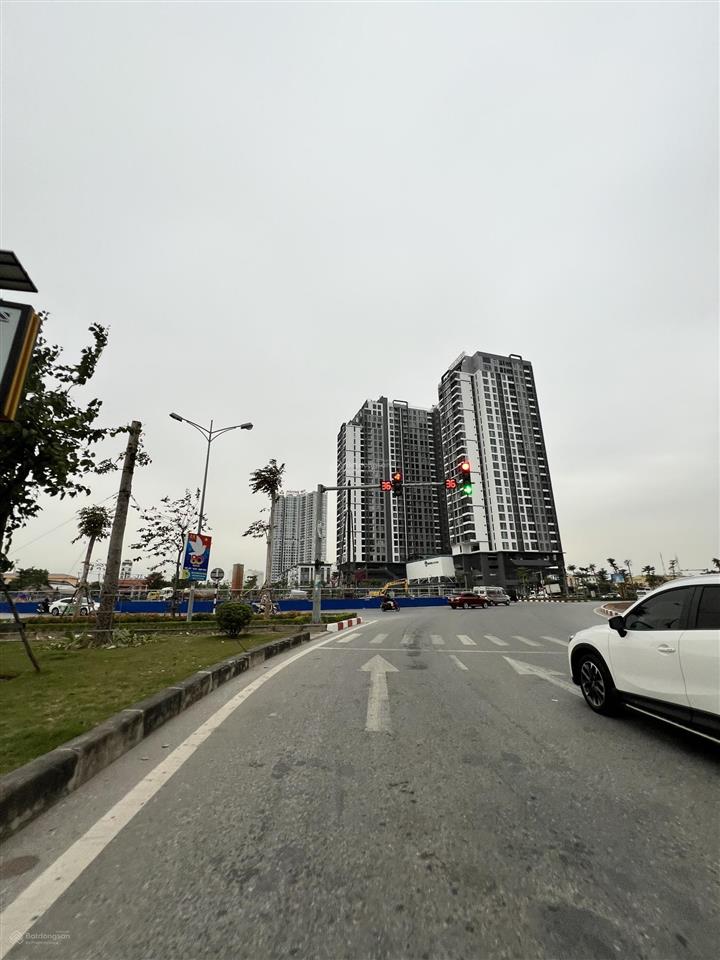 Bán tòa căn hộ 14 phòng x 218m2 mặt võ nguyên giáp  waterfront 1. giá 39 tỷ