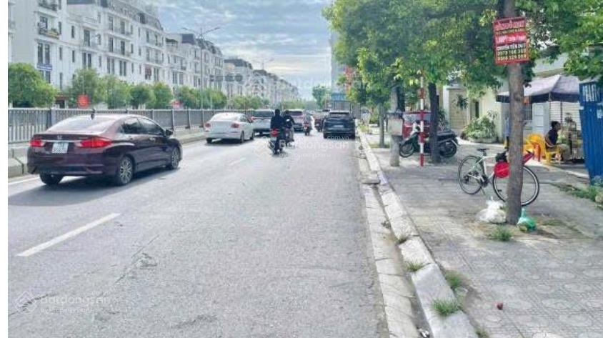Bán đất tặng nhà c4 ngay mặt đường hùng vương. dt 163m2. mt 5.9m. giá 15 tỷ (thoả thuận)
