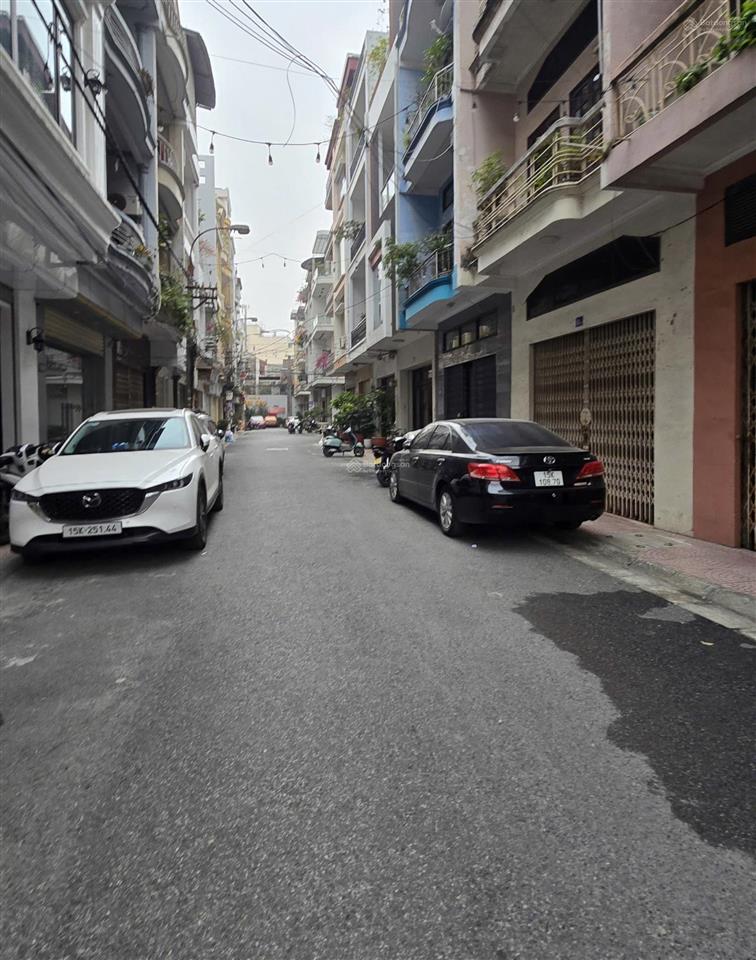 Nhà 4 tầng x80m khu phân lô lê chân  hai bà trưng. ô tô thoải mái. giá 8,6 tỷ