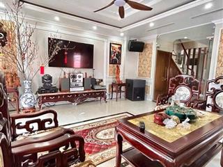 Nhà 6 tầng thang máy x 100m mặt đường trần nguyên hãn. giá chỉ 15.5 tỷ