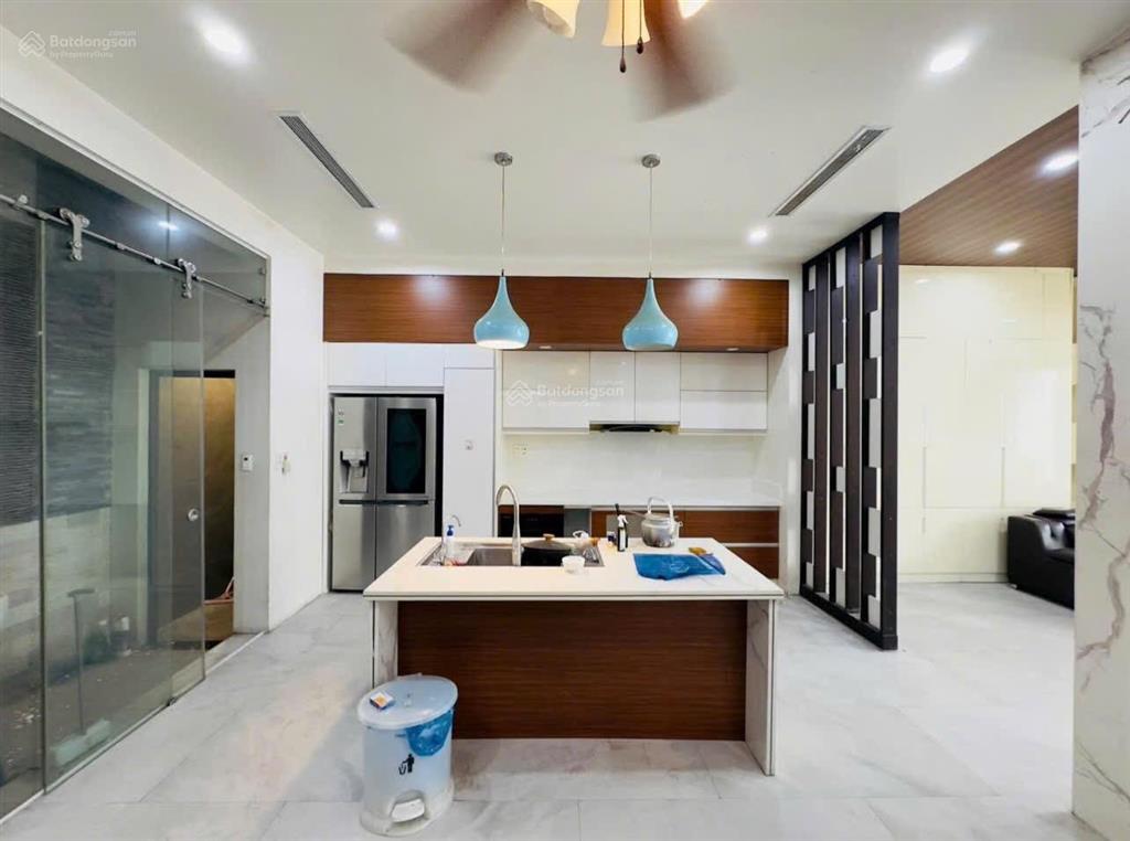 Bán biệt thự mini 150m2 x 3 tầng khu phân lô lê hồng phong. giá hơn 12 tỷ