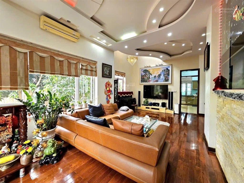 Biệt thự 400m sao đỏ  anh dũng. giá chỉ 23 tỷ