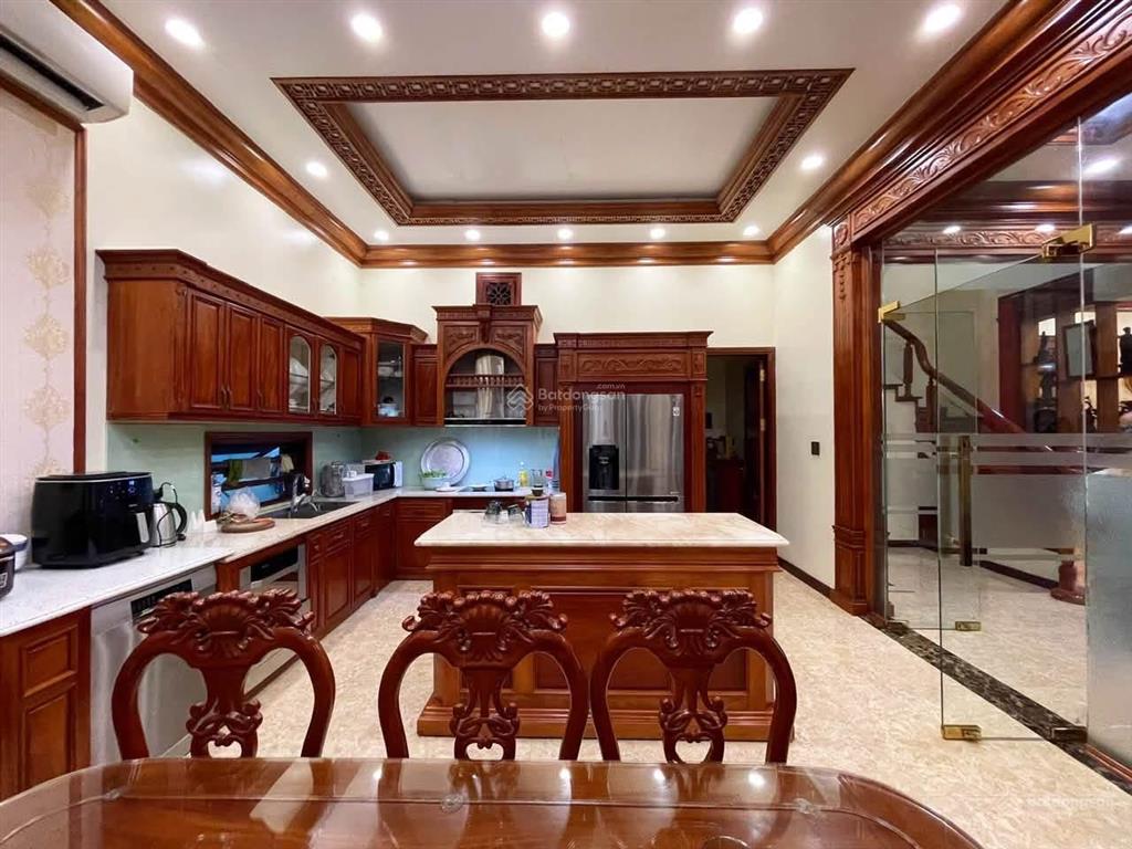 Biệt thự 300m tuyến 2 lê hồng phong. giá chỉ 23,7 tỷ (thỏa thuận)