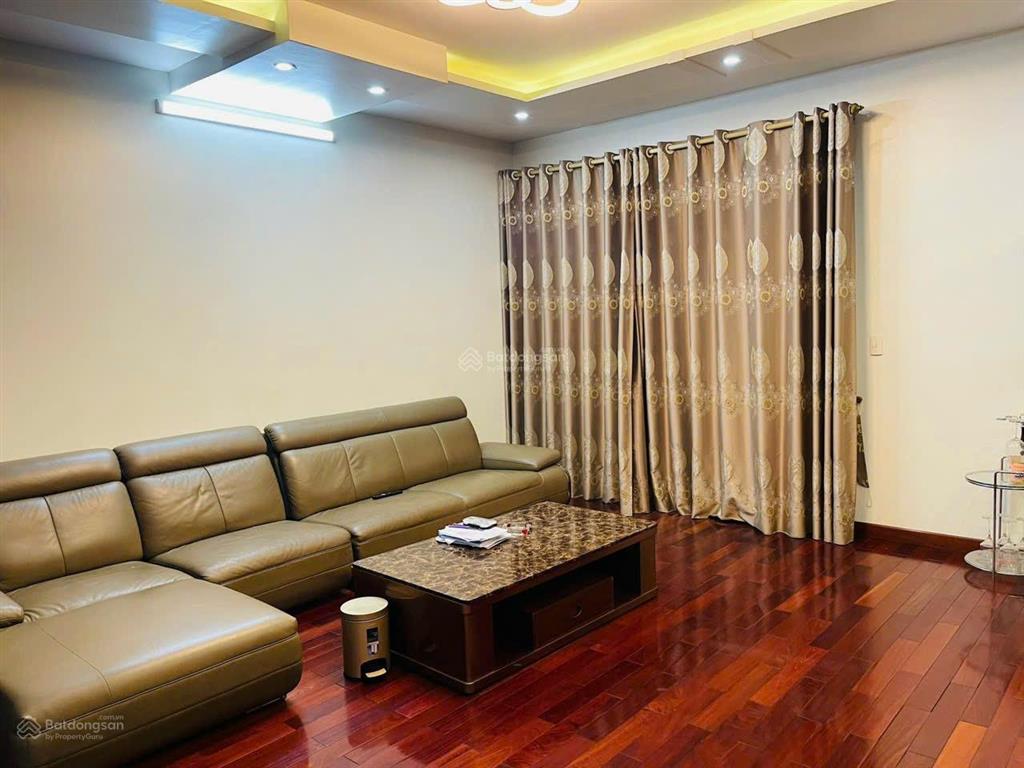 Bán căn 82.5m2 x 5 tầng thang máy lô 26 lê hồng phong. giá 13.9 tỷ