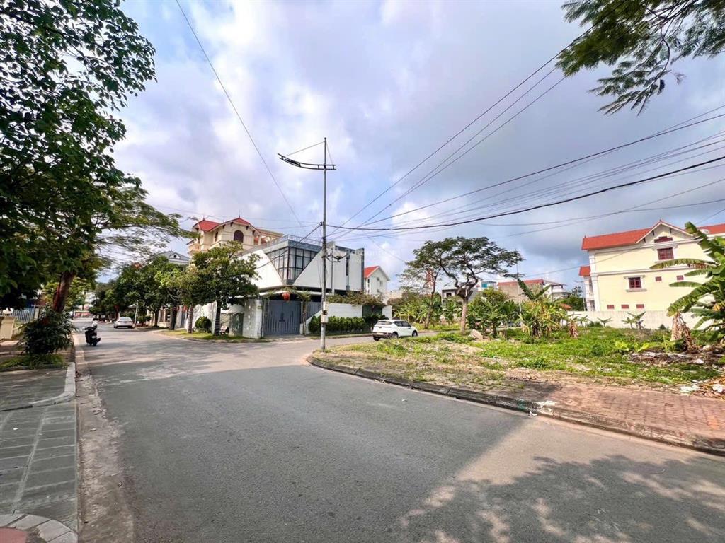 Đất lô góc 300m2 khu nam sông lạch tray. view công viên. giá 43tr/m2