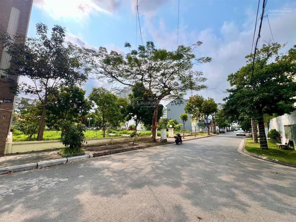Đất lô góc 300m2 khu nam sông lạch tray. view công viên. giá 43tr/m2