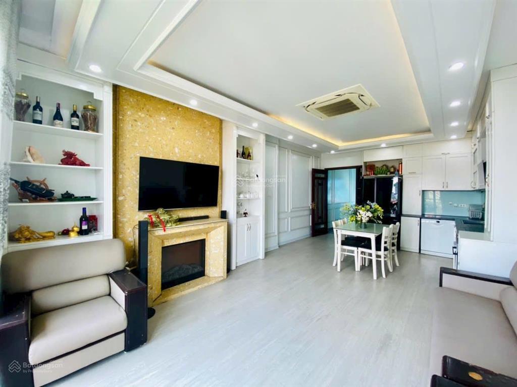 Bán căn 5.5 tầng thang máy xây mới 47m mặt đường hạ lý. giá chỉ 8.5 tỷ