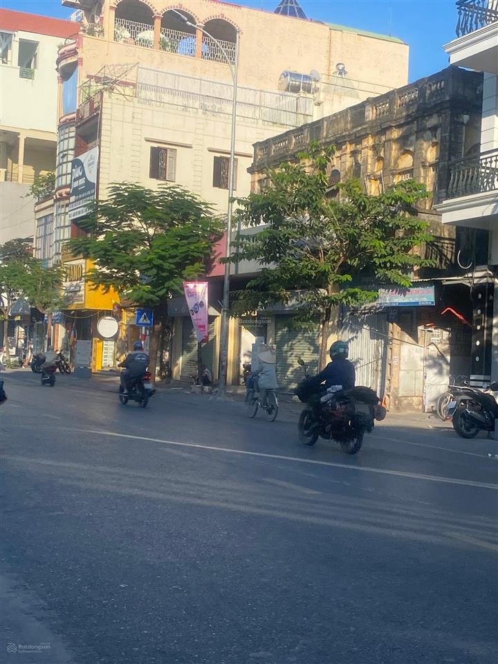 Nhà 2 tầng x 105m mặt phố lê lợi  gần chu văn an. giá 24 tỷ (thỏa thuận)