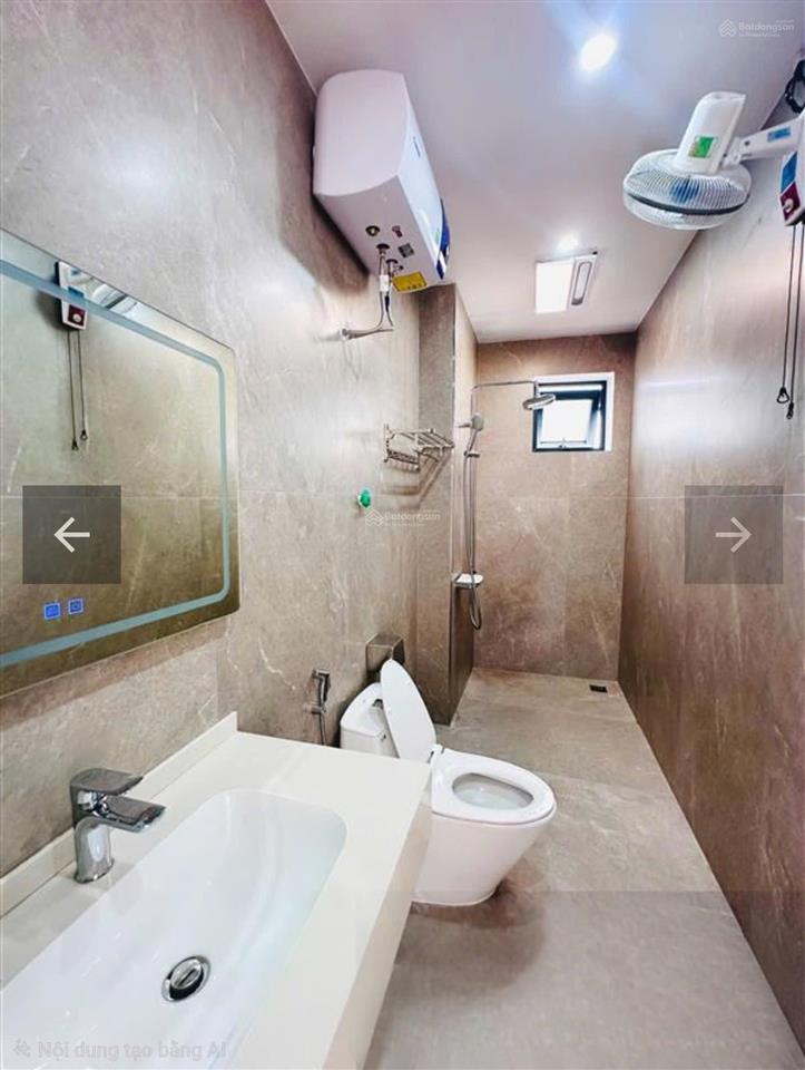 Siêu hiếm căn 77m x 6 tầng thang máy lô góc mặt phố hồ sen. giá 24 tỷ