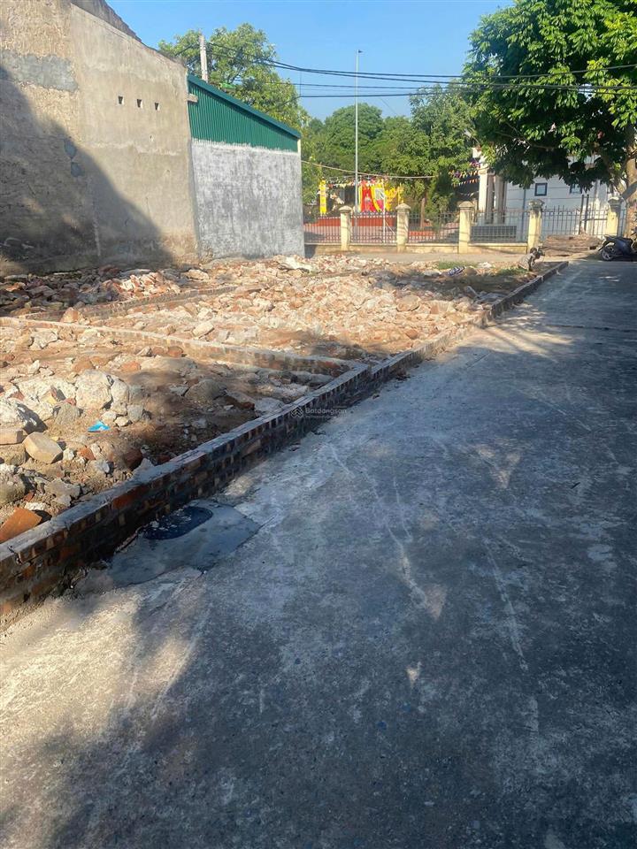 Bán 60m đất thôn 3 vạn phúc  thanh trì  mt 4m  giá 3,7 tỷ