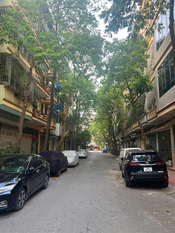 Tương chúc 65m2, đấu giá dân trí cao 9.6 tỷ