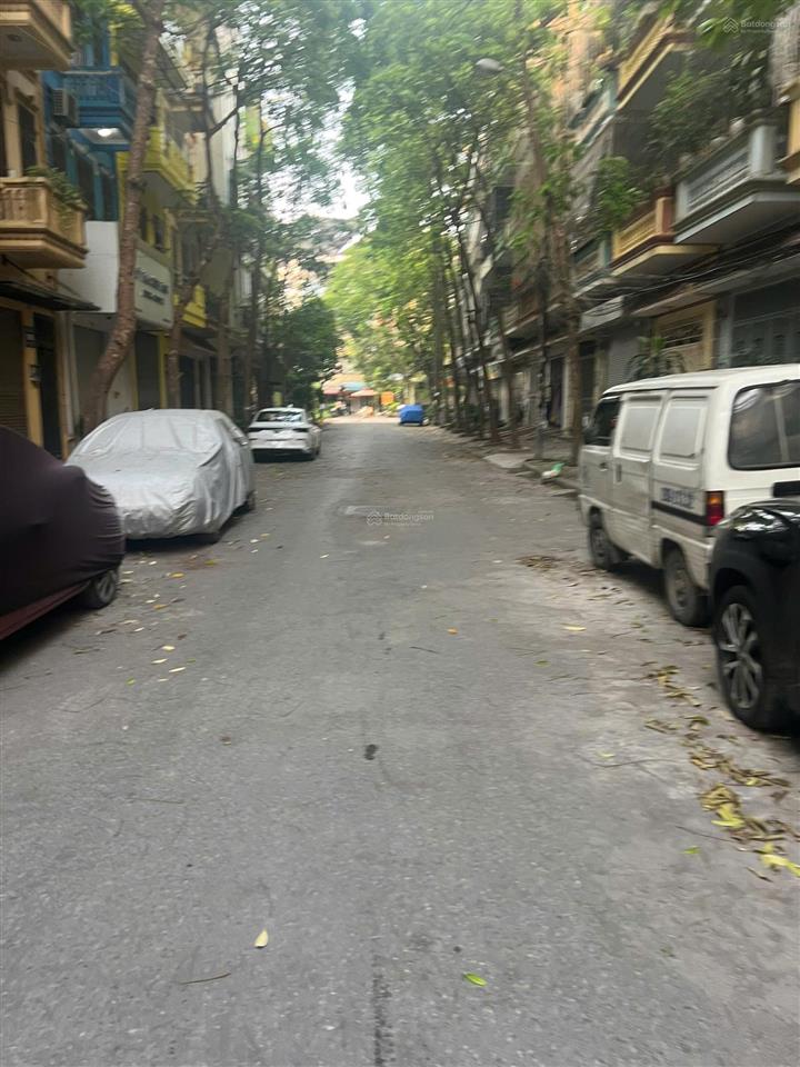 Tương chúc 65m2, đấu giá dân trí cao 9.6 tỷ