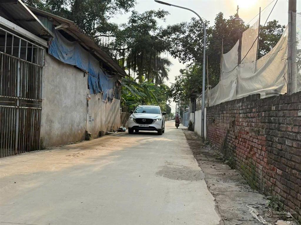 Bán đất thôn 3 vạn phúc (nam phù) đường rộng giá 3,3 tỷ