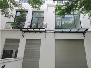 Chỉ 21 tỷ  sở hữu nhà phố liền kế 6 tầng, dt 126m2  dài 18m  gần vincom, vinschool, vinmec