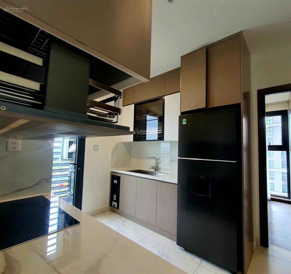 Cho thuê căn 3pn2wc, full nt luxury, view trực diện cv36ha, pháo hoa, sông, tầng cao mát cả ngày