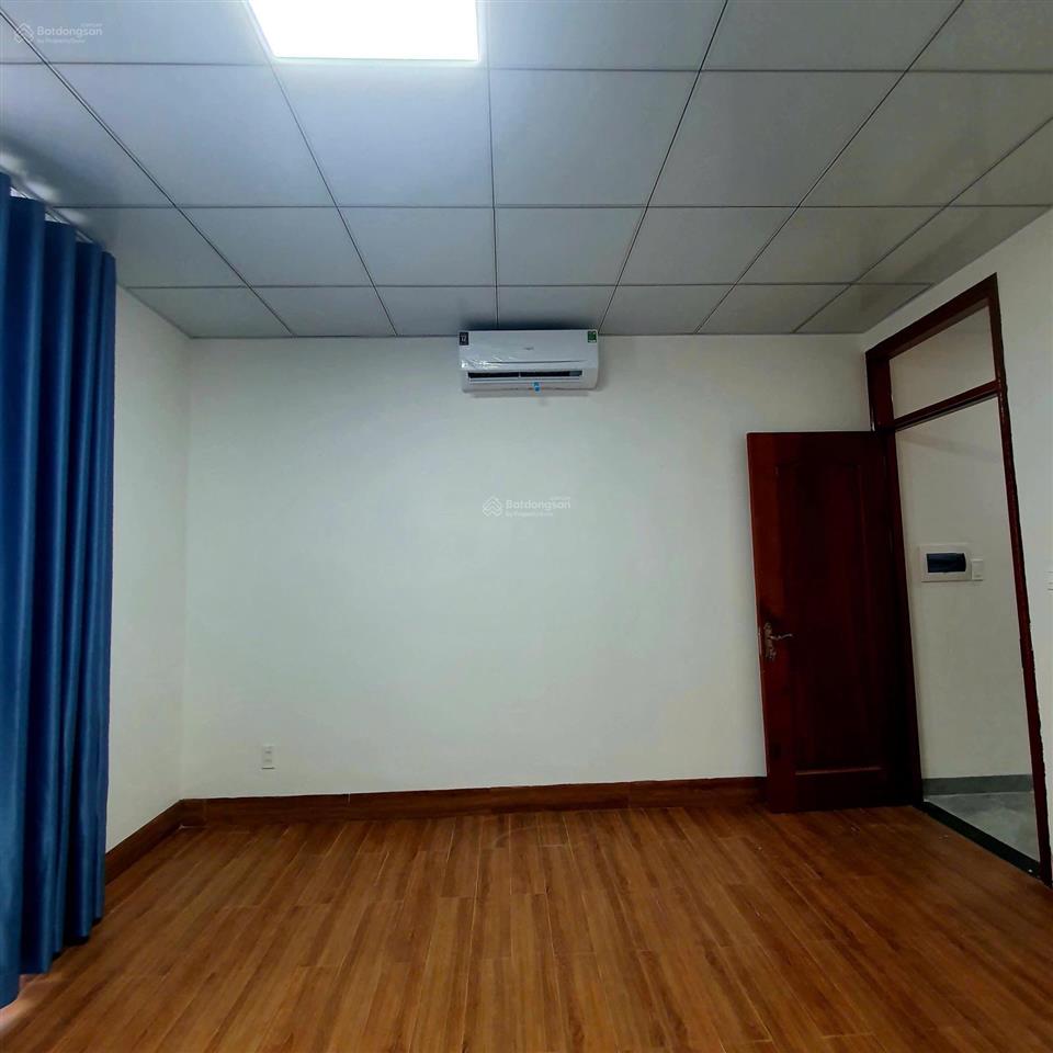 Cho thuê tòa 6 tầng mới đẹp, có tm, ml, bếp, 4 phòng  thích hợp ở, mở vp, trường lớp học, gym, spa