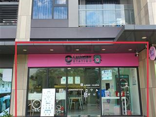 Shop trung tâm khu tropical, mt đường hoa giấy, kế sảnh + hồ bơi, dòng người cao của khu, giá tốt