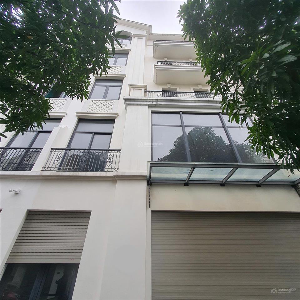 Siêu hời, nhà liền kề 6 tầng, 144m2 (8x18) nổi bật phân khúc, sẵn sổ công chứng nhanh