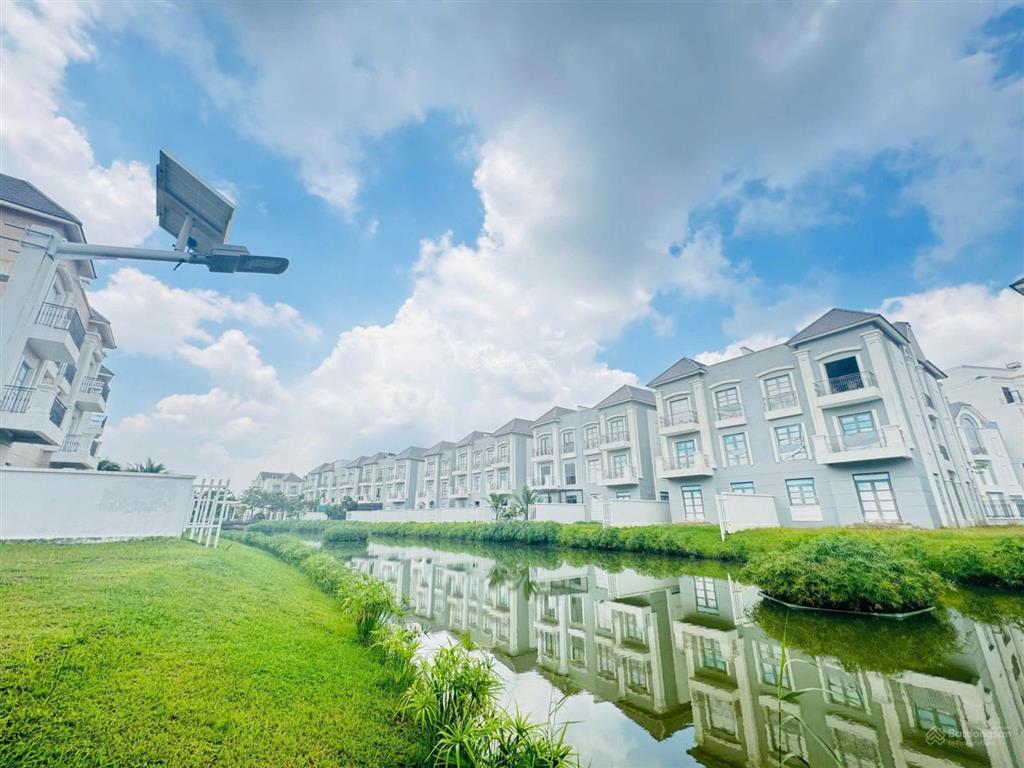 Top giá tốt nhà phố xẻ khe mt 9m | đã hoàn thiện | sẵn hđt 360tr/năm