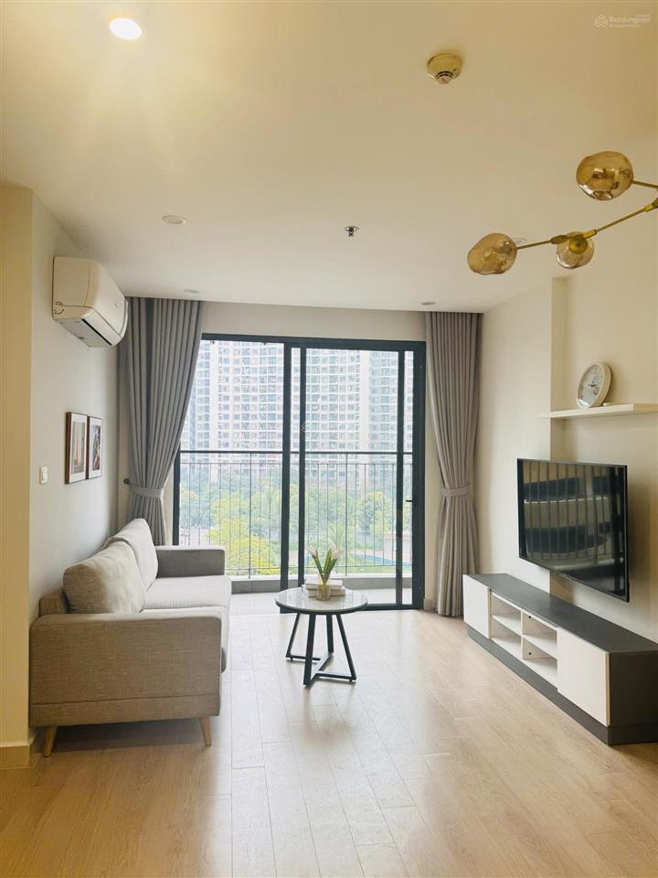 Chính chủ cần bán căn 1 phòng ngủ + 1 tại vinhomes ocean park 1. giá chỉ 2,4 tỷ