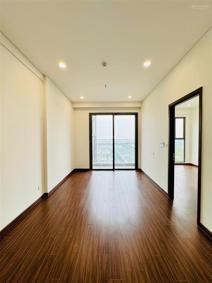 Chuyển công tác cần bán căn hộ 2 ngủ 2wc toà m1masteri tại vinhomes ocean park 1. giá chỉ 4.85 tỷ