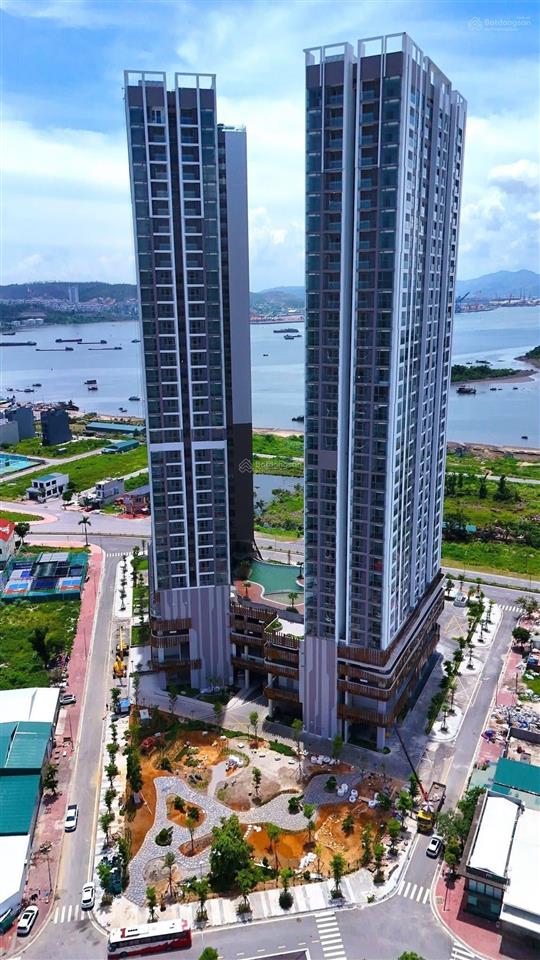 Cần bán nhanh căn hộ 2n + 1 view cầu bãi cháy dự án the ruby hạ long  sdcc có hỗ trợ ngân hàng.