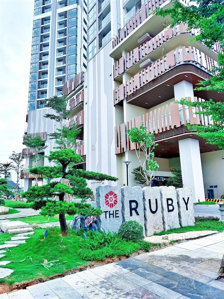 Chính chủ cần tiền bán gấp căn hộ 75m2 2n + 1 chung cư the ruby hạ long view biển  sdcc