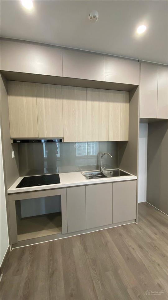 Chính chủ cần tiền bán gấp căn hộ 75m2 2n + 1 chung cư the ruby hạ long view biển  sdcc