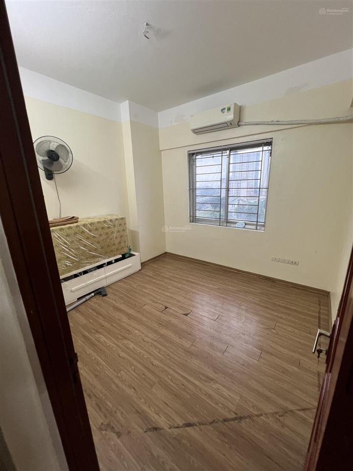 Chính chủ cho thuê căn hộ chung cư 80m2, 3pn, 2vs