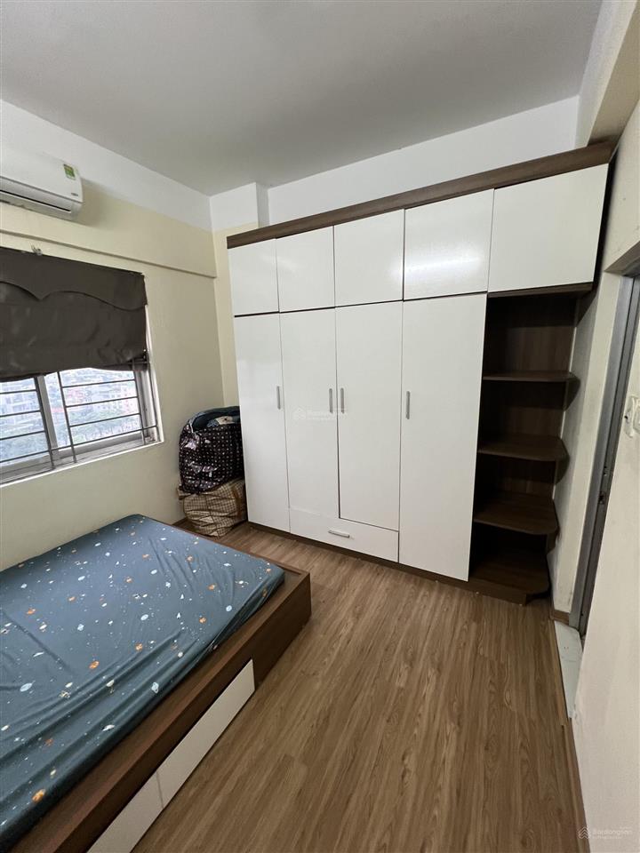 Chính chủ cho thuê căn hộ chung cư 80m2, 3pn, 2vs