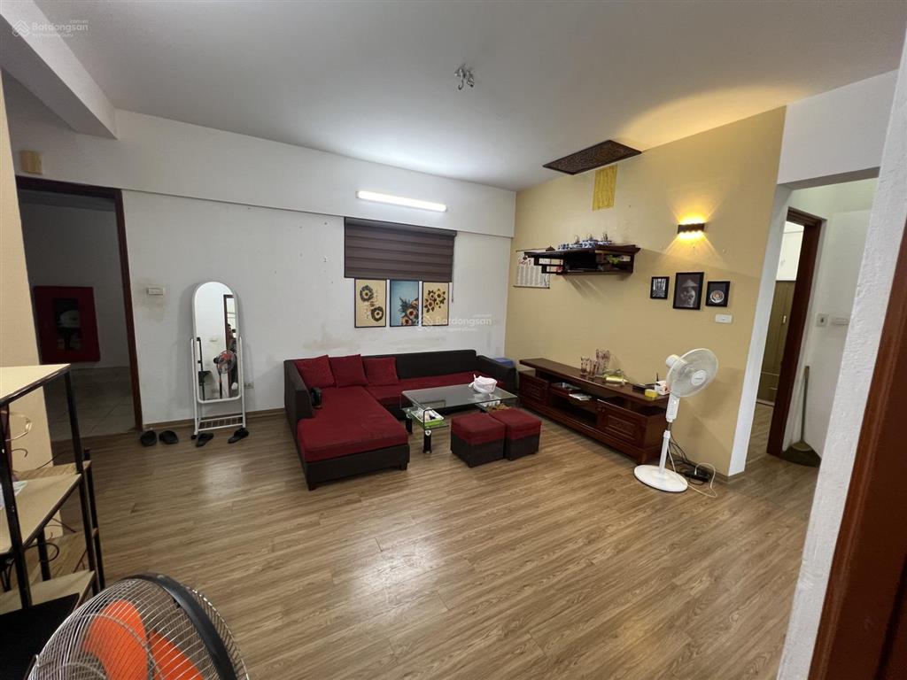 Chính chủ cho thuê căn hộ chung cư 80m2, 3pn, 2vs