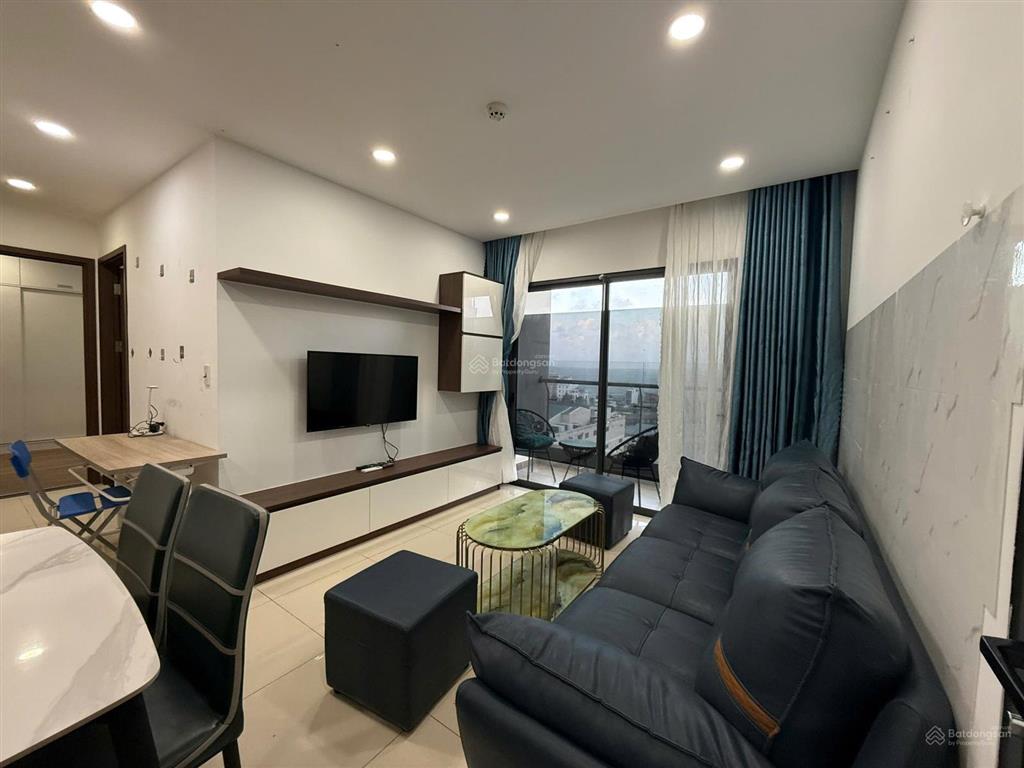Bán căn hộ 2pn view biển phú tài residences  65m2 2pn 2.35 tỷ  full nội thất