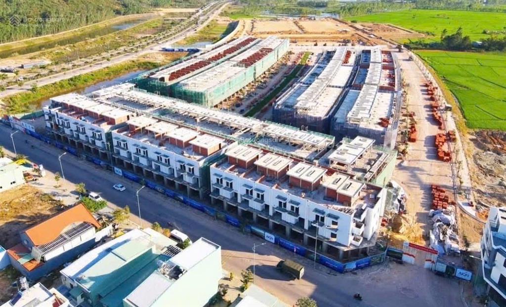 Bán lô đất khu mới long vân  100m2 ngang 5m  chỉ 2.3 tỷ