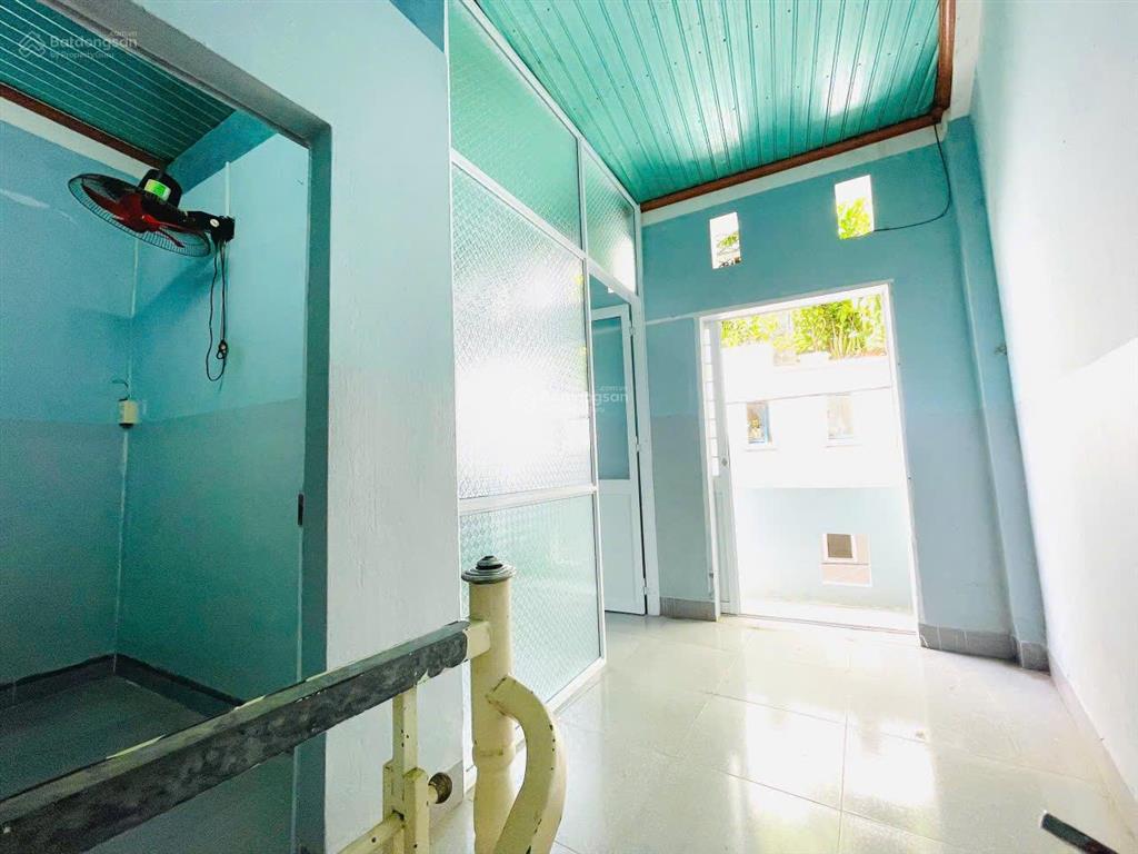 Bán nhà hẻm cạn trung tâm  hai bà trưng  gần hành chính công