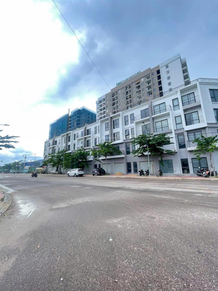 Bán lô đất khu mới long vân  100m2 ngang 5m  2.3 tỷ/lô