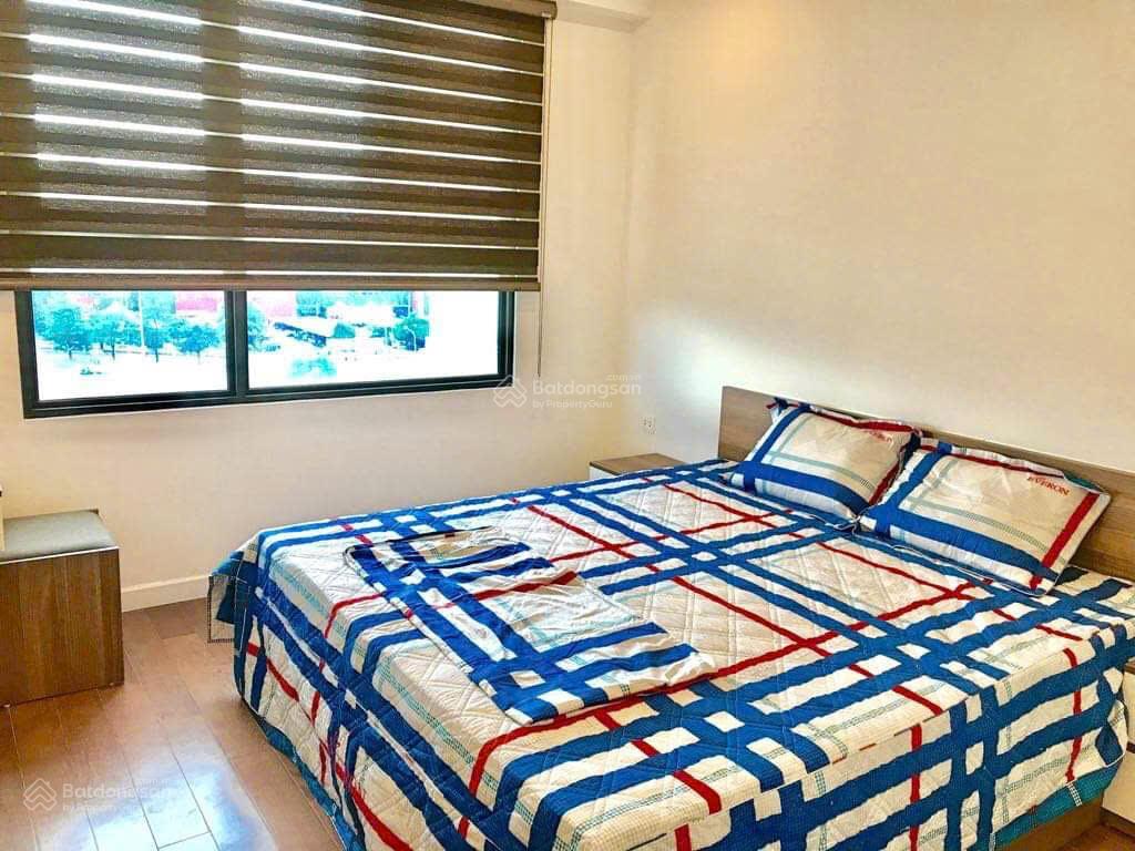 Chính chủ cho thuê căn hộ chung cư eco green 76m2 giá 11 triệu full nội thất, tầng trung, nt đẹp