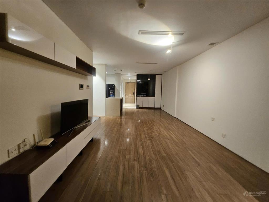 Căn hộ tòa 21t hapulico vũ trọng phụng, 110m2, sẵn sổ, nhà ko đồ giá rẻ khách về tự sửa như ý muốn