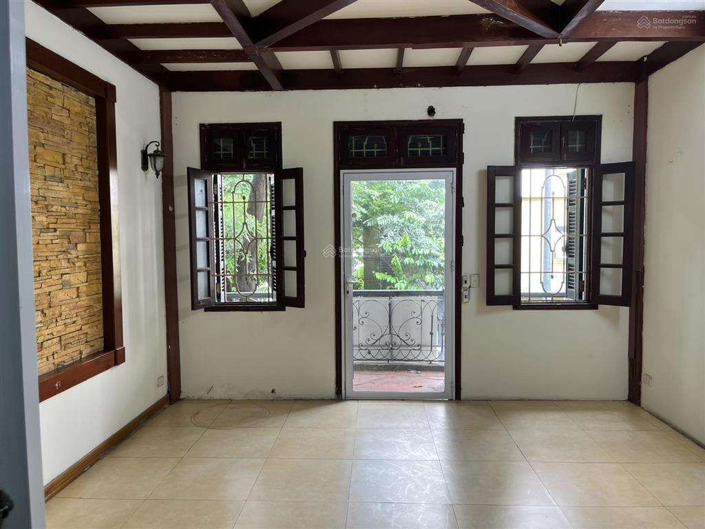 Chính chủ cho thuê nhà mặt phố, số 8, phố phạm tuấn tài, phường nghĩa đô, tp. hn, diện tích 60m2